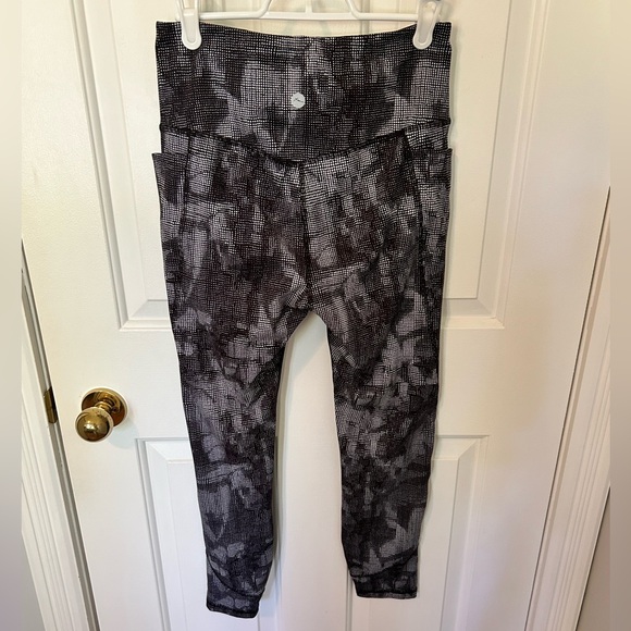 Gottex, leggings, like new, size Medium (made short). - Picture 2 of 2